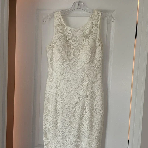White lace Cache dress